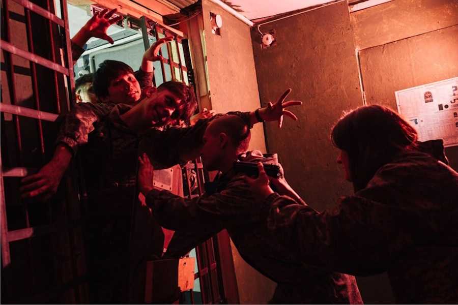 Квест в реальности Прятки с зомби от компании Пандора Квест в реальности Прятки с зомби от компании Пандора